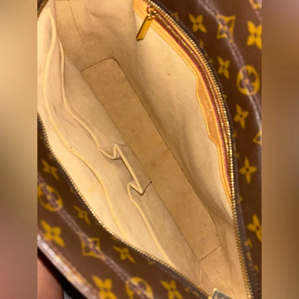 Louis Vuitton Luco Tote
